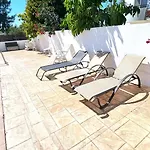 Haven: 7-minute Walk To The + Pool 라르나카